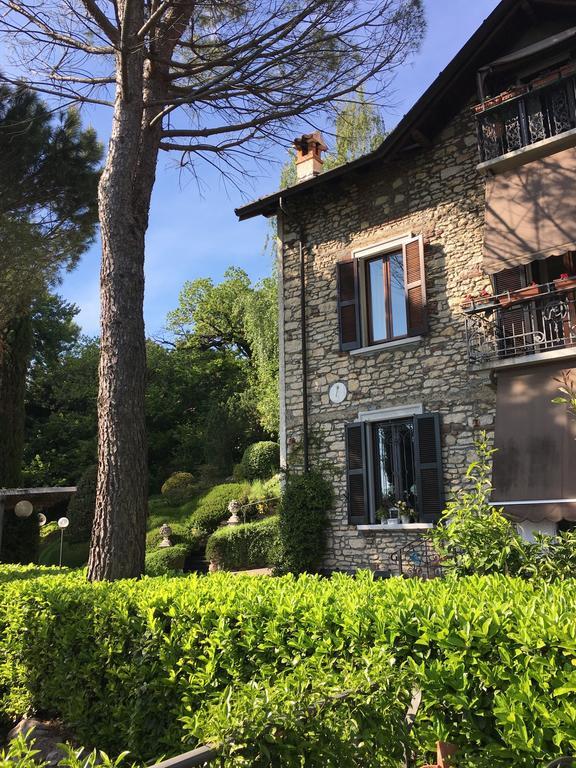 Appartement Il Pioppo Antico à Viggiù Extérieur photo